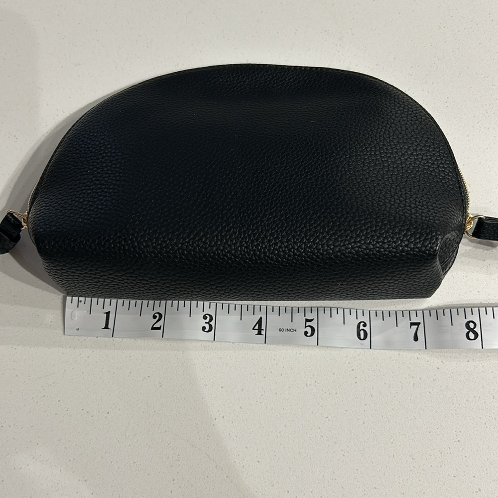 ✨Host pick ✨NWOT Shiseido Alphabet Cosmetic Pouch - Picture 7 of 7